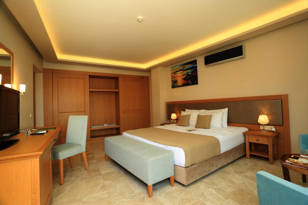 Loryma Luxury Hotel ボズブルン 部屋 写真